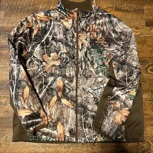 Realtree Men's Woodland Camouflage Jacket Size XL